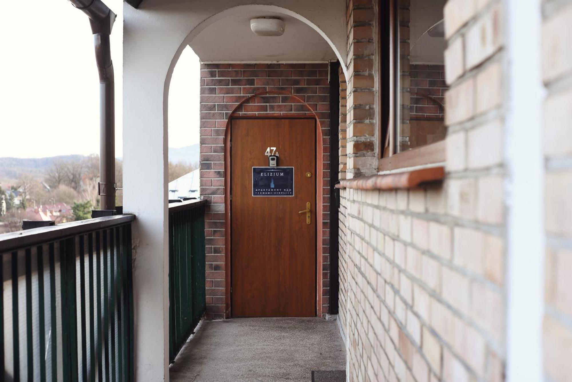 Elizjum Apartament Nad Termami Cieplice Jelení Hora Exteriér fotografie